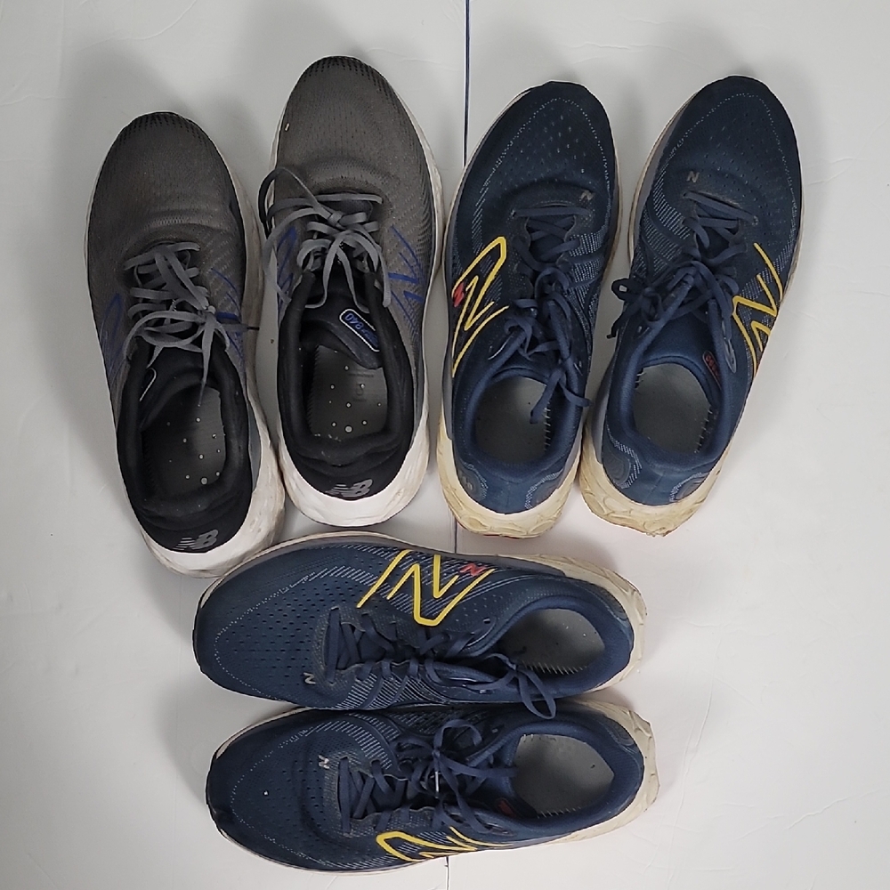 New Balance BUNDLE OF Athletic Shoes